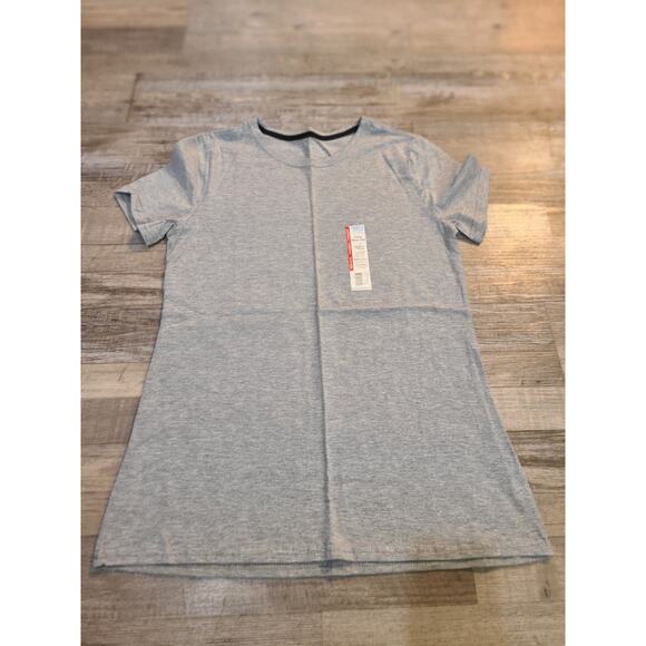 Time and Tru Tops - Time and tru small women's gray crew neck basic tee new with tags